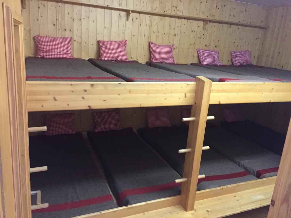 Restaurant Fleschboden Hostel Rosswald Ngoại thất bức ảnh